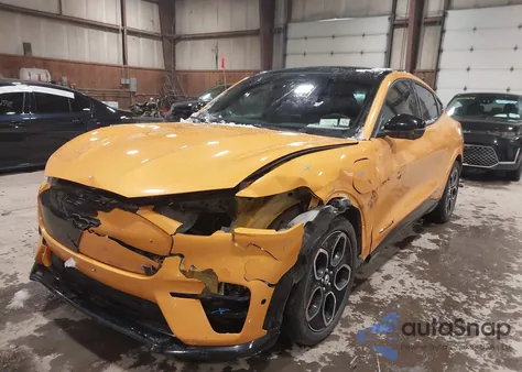 2022 Ford Mustang Mach-E Gt z USA, uszkodzony, nr VIN 3FMTK4SE9NMA15104